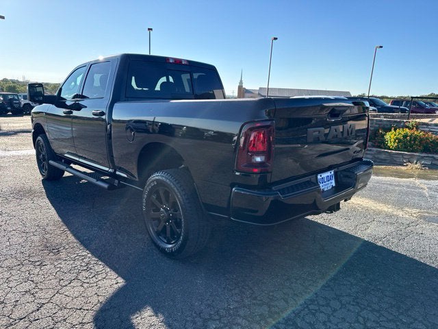 2027 RAM Ram 2500 RAM 2500 BLACK EXPRESS CREW CAB 4X4 6'4' BOX