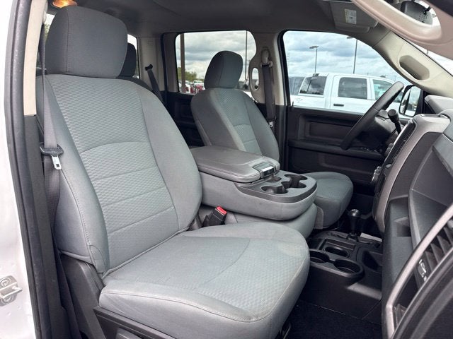 2018 RAM 2500 Tradesman Crew Cab 4x4 6'4' Box