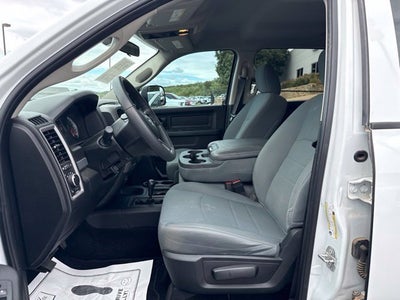 2018 RAM 2500 Tradesman Crew Cab 4x4 6'4' Box