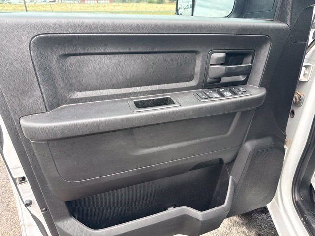 2018 RAM 2500 Tradesman Crew Cab 4x4 6'4' Box