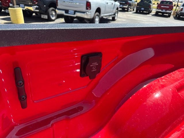 2026 RAM 2500 RAM 2500 TRADESMAN CREW CAB 4X4 6'4' BOX
