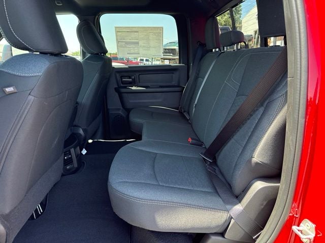 2026 RAM 2500 RAM 2500 TRADESMAN CREW CAB 4X4 6'4' BOX