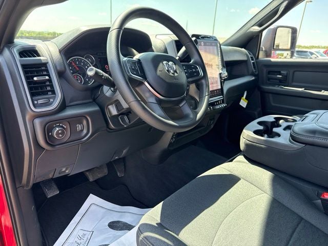 2026 RAM 2500 RAM 2500 TRADESMAN CREW CAB 4X4 6'4' BOX