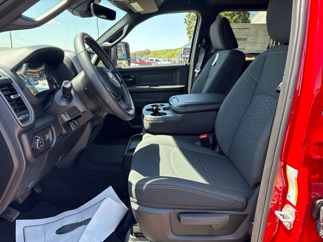 2026 RAM 2500 RAM 2500 TRADESMAN CREW CAB 4X4 6'4' BOX