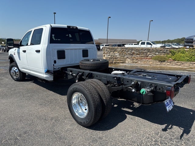 2026 RAM Ram 3500 Chassis Cab RAM 3500 TRADESMAN CREW CAB CHASSIS 4X4 60' CA