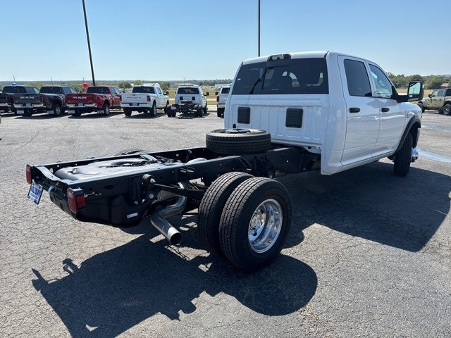 2026 RAM Ram 3500 Chassis Cab RAM 3500 TRADESMAN CREW CAB CHASSIS 4X4 60' CA
