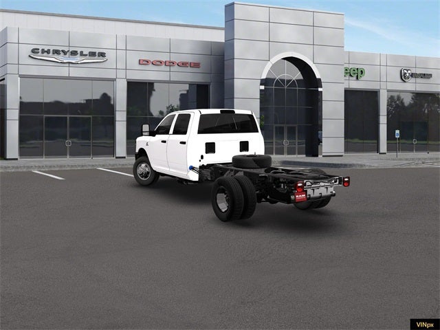2026 RAM Ram 3500 Chassis Cab RAM 3500 TRADESMAN CREW CAB CHASSIS 4X4 60' CA