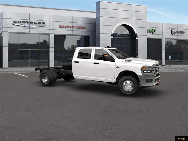 2026 RAM Ram 3500 Chassis Cab RAM 3500 TRADESMAN CREW CAB CHASSIS 4X4 60' CA