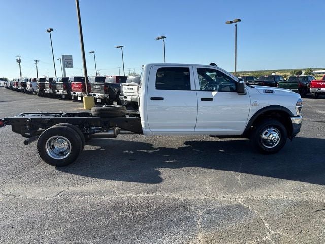 2027 RAM 3500 Chassis Cab Tradesman
