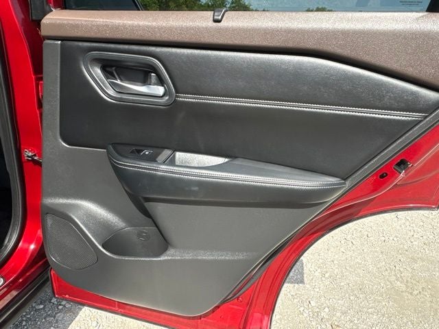 2023 Nissan Rogue SL FWD