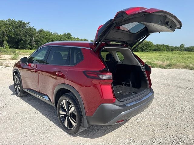 2023 Nissan Rogue SL FWD