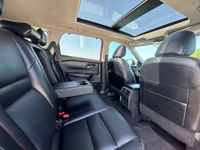 2023 Nissan Rogue SL FWD