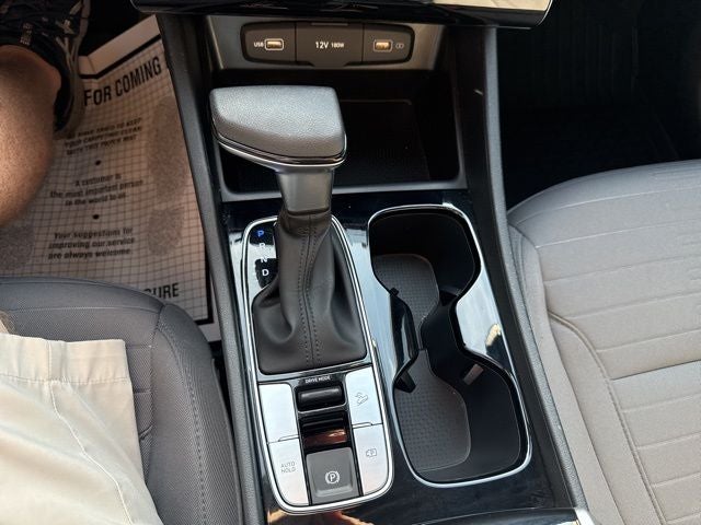 2023 Hyundai Santa Cruz SE